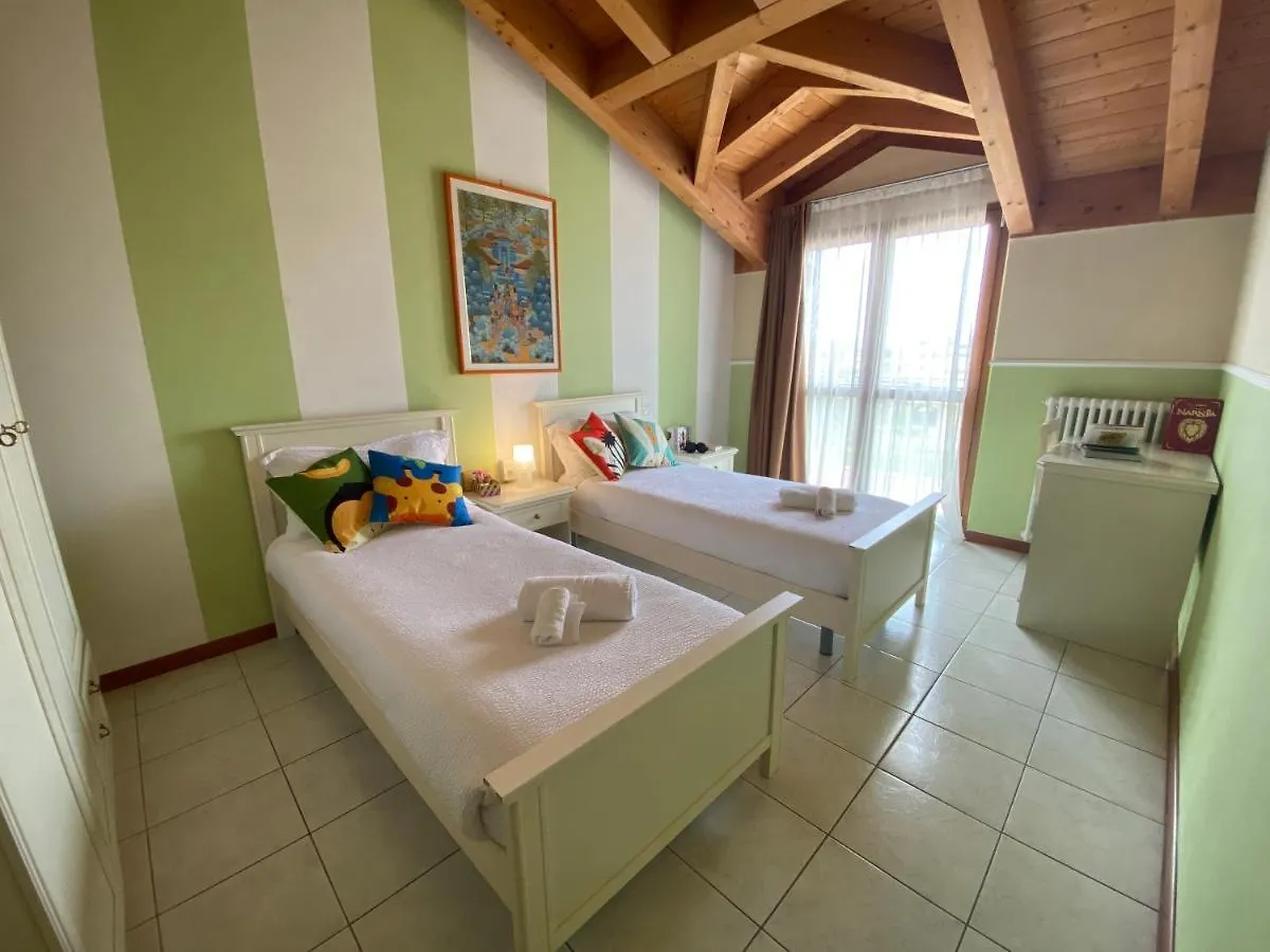 Ferretti Residence Garda Palace Peschiera del Garda 4*,