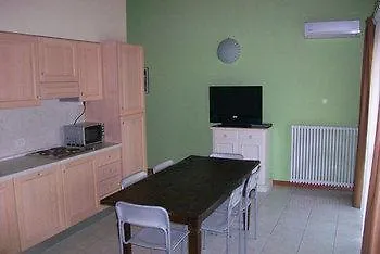 Apartmanhotel Ferretti Residence Garda Palace Peschiera del Garda