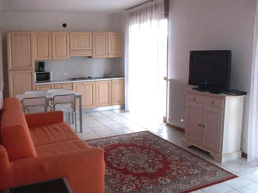 Ferretti Residence Garda Palace Peschiera del Garda 4*,  Olaszország