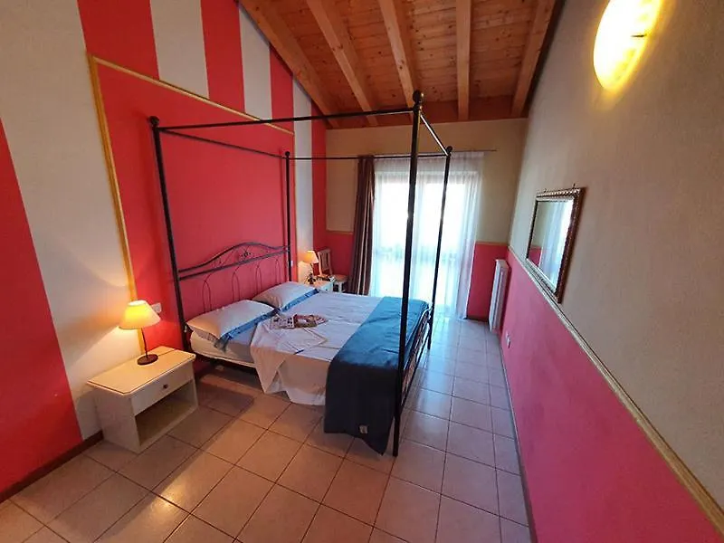 Ferretti Residence Garda Palace Peschiera del Garda Italien